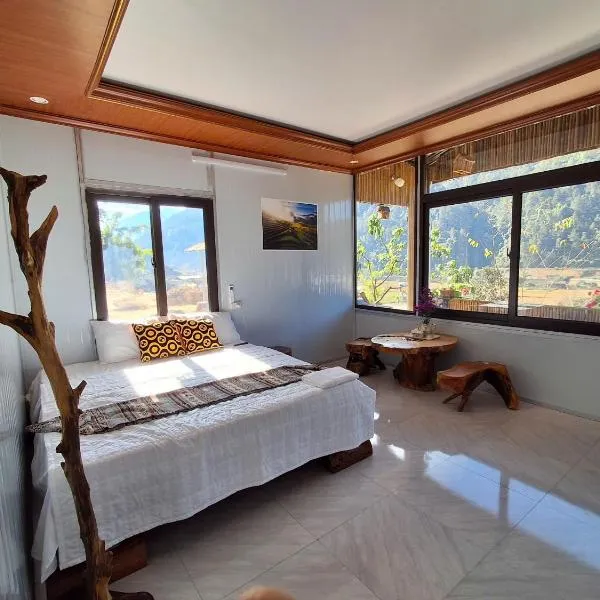 Mu Cang Homestay, hotel v destinaci Lao San Chay