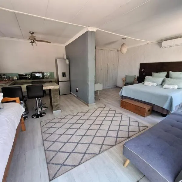 Emmaus Apartment, hotel in Bloemfontein