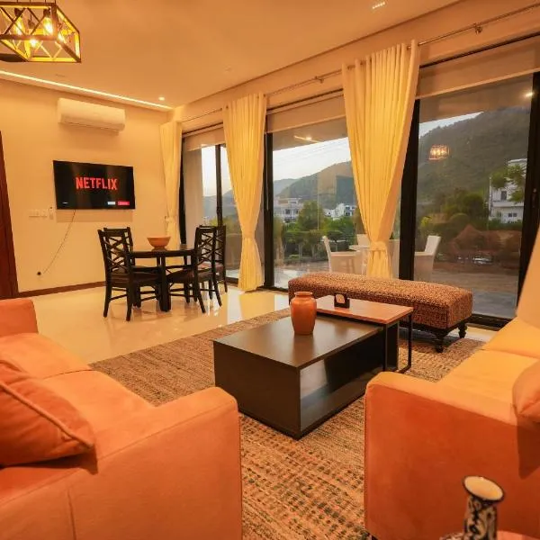 Margalla Retreat House With Pool, Garden & Mountain View, ξενοδοχείο στο Ισλαμαμπάντ