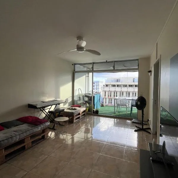 Le 5ème étage du bonheur, khách sạn ở Pointe-à-Pitre