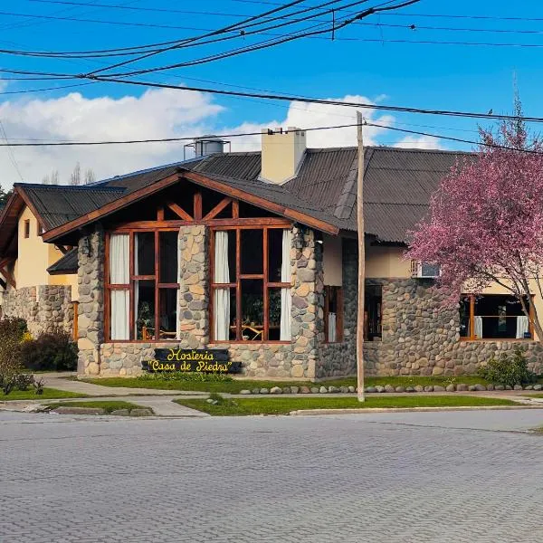 Hotel y Cabañas Casa de Piedra, hotel di Trevelín