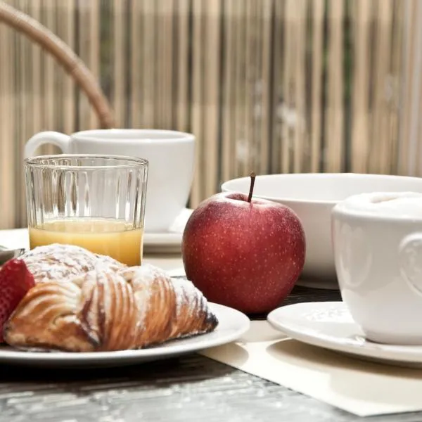 Hotel Garnì Villa Maria, khách sạn ở Riva del Garda
