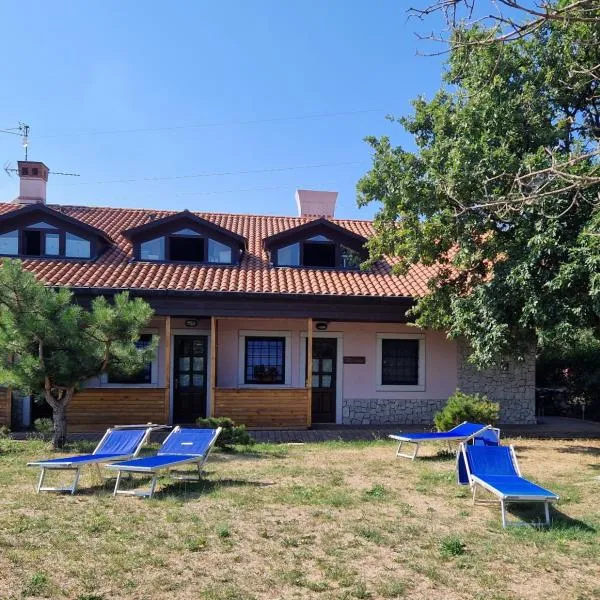 Bajta Fattoria Carsica, hotel en Baita