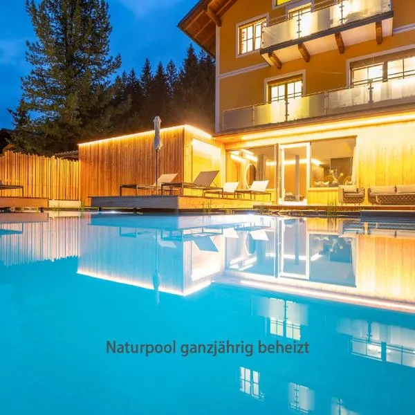 AlpinSpa zur Post Apartment - Bergbahn im Sommer 2026 inklusive, ξενοδοχείο στο Bad Gastein