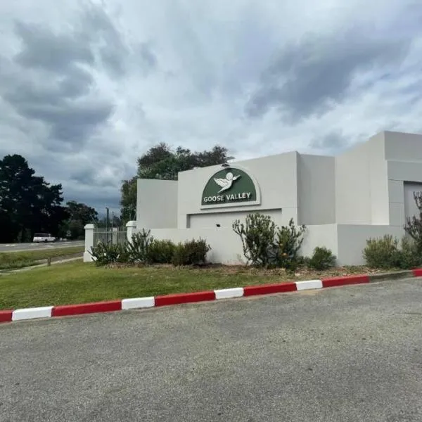 Goosevalley Golf Estate Apartment、プレッテンバーグ・ベイのホテル