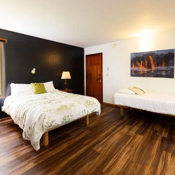 Halema'uma'u- Hale Kumu La'au, hotel i Volcano