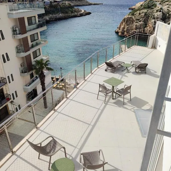 Xlendistays - Centrally located Seafront living holiday spaces in Xlendi, hotel v destinaci Xlendi