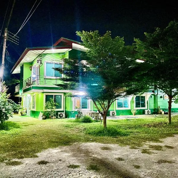 ท่าช้างรีสอร์ท กาญจนบุรี, hôtel à Kanchanaburi