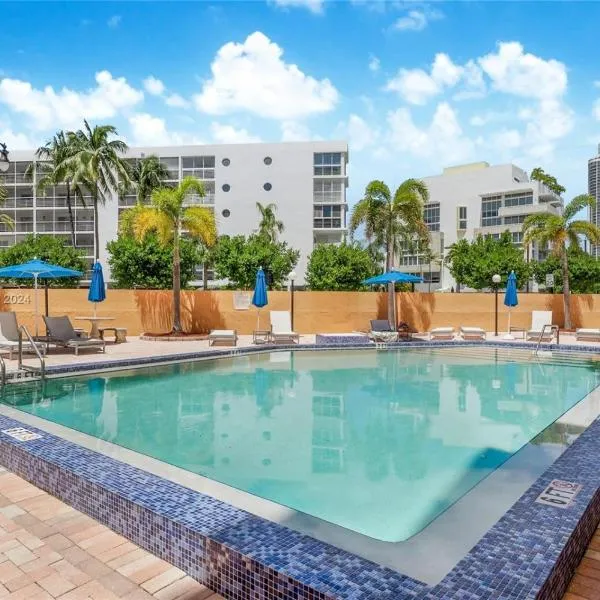 Skyline Paradise in Sunny Isles Beach, отель в городе Санни-Айлс-Бич