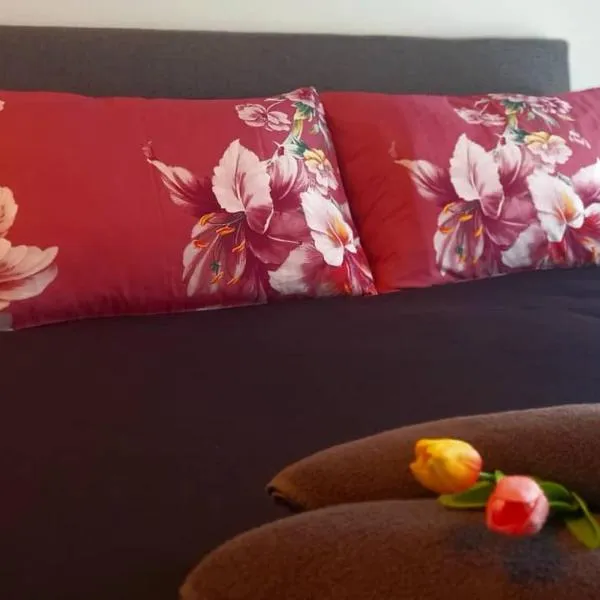 The Wadies with Balcony and City View at Reizz Residence Jalan Ampang, hotel in Kuala Lumpur