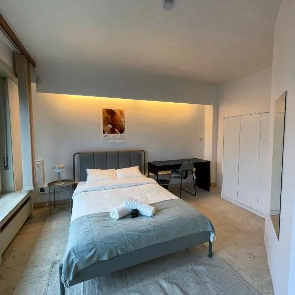 Arlon - Guest House, Hotel in Strassen