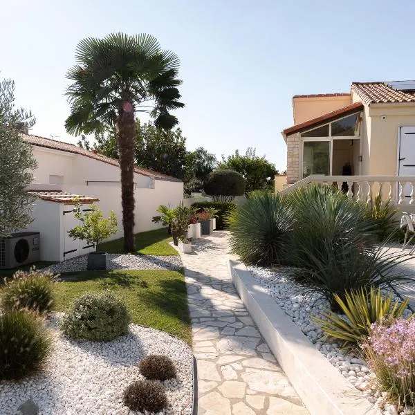 APPARTEMENT INDÉPENDANT 80M² DANS VILLA, ξενοδοχείο σε Saint-Georges-de-Didonne