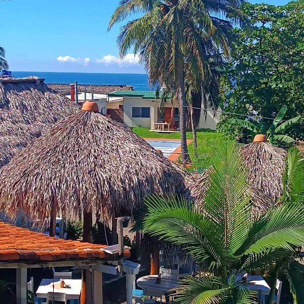 Hotel Cabañas Puesta del Sol，位于拉斯彭尼塔斯的酒店