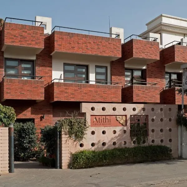 Atithi Guest House, hotel in Jaipur