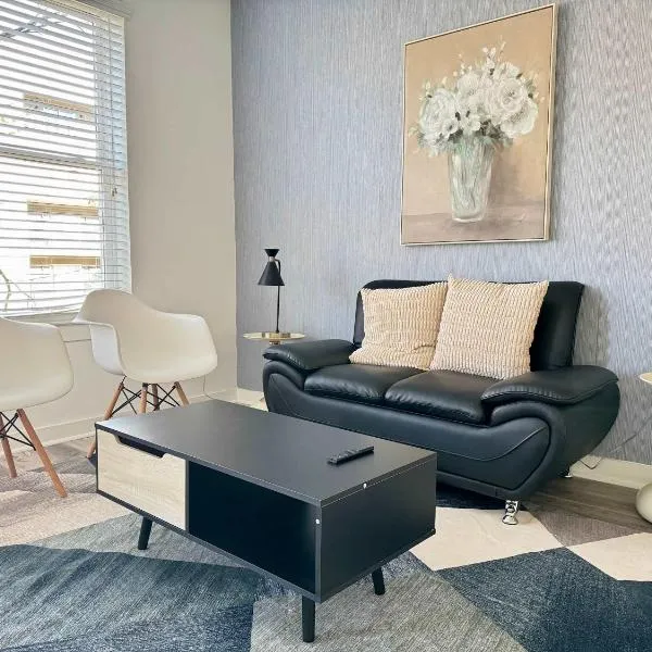 Luxury New 1B1B Private Balcony w Dryer Washer 525Pkwy211, ξενοδοχείο στην Ατλάντα