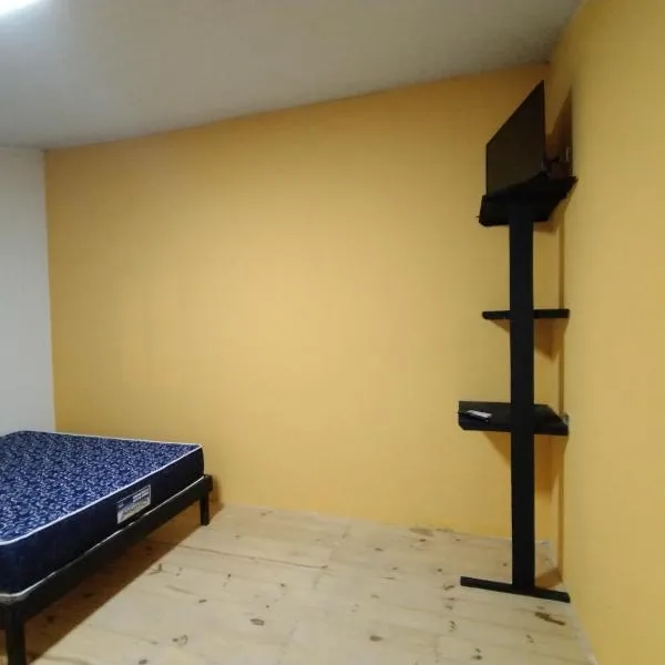Departamento 2 - 1er piso Centro Pileta, hotel di Formosa