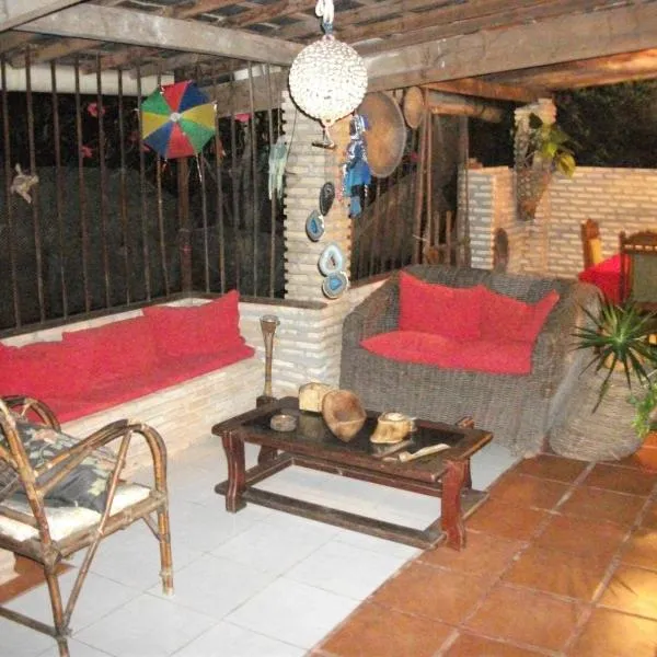 Pousada Villa Amari, hôtel à Armação do Tairu