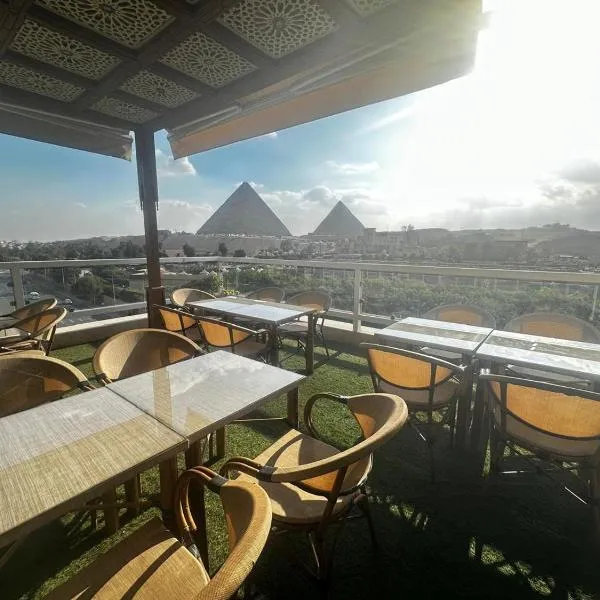 काहिरा में, होटल DouDou Pyramids View Hotel