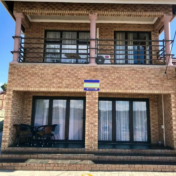 Yolaan Guesthouse, Hotel in Sterkspruit