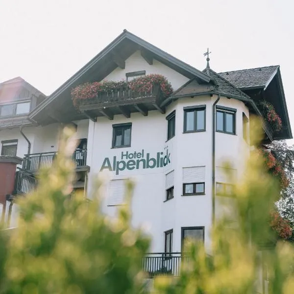 Hotel Alpenblick Attersee, hotel in Attersee am Attersee