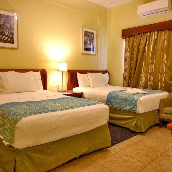 Rolson Hotel, hotell San Ignacios