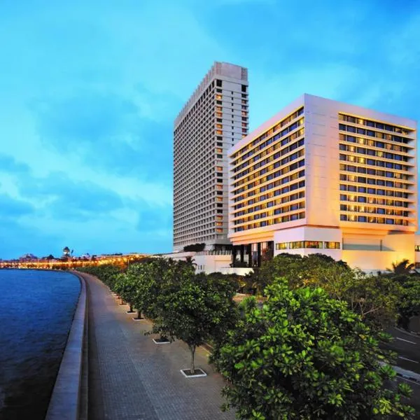 The Oberoi Mumbai, hotel v Bombaji