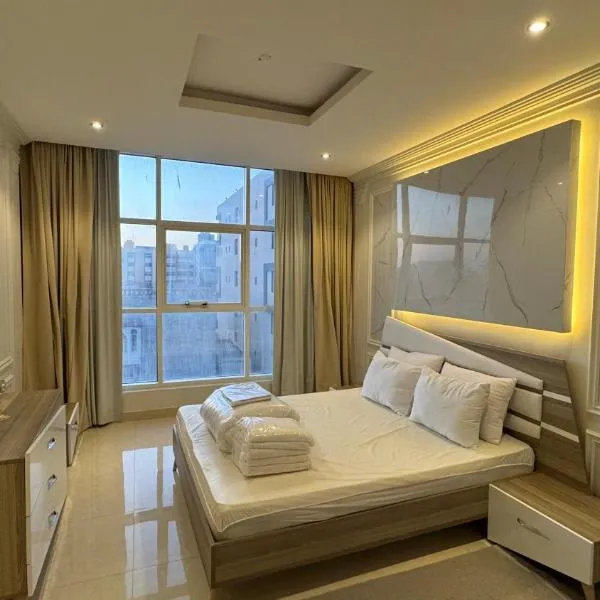 Luxury sea view apartment in Dahariz, Salalah شقة بحرية فاخرة بمنطقة الدهاريز السياحية بصلالة ظفار, ξενοδοχείο σε Salalah