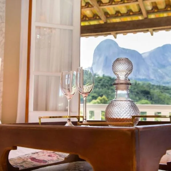 Pousada Rabo do Lagarto、ペドラ・アズールのホテル