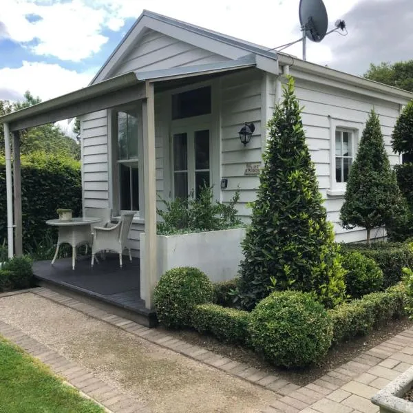 The Wash-House historic Cottage Close to Hobbiton, hotel di Matamata