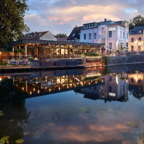 Hotel & Restaurant Fackelgarten Plau am See, hotel en Plau am See