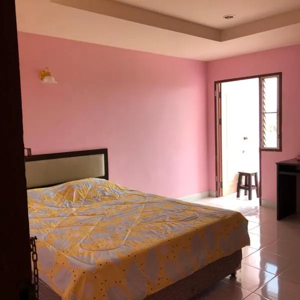 เอินอพาร์ตเมนต์, hôtel à Ban Phae Buak Ha