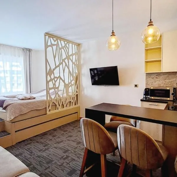 Snow White apartments, хотел в Копаоник