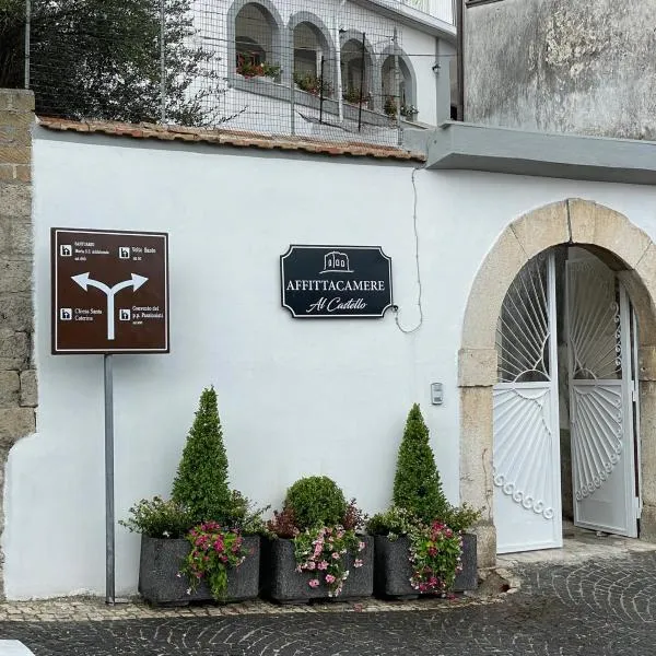 AFFITTACAMERE al CASTELLO AIROLA BN, hotel in Airola