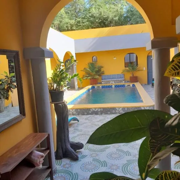 Chez Fatima et Hervé, hotel en Somone