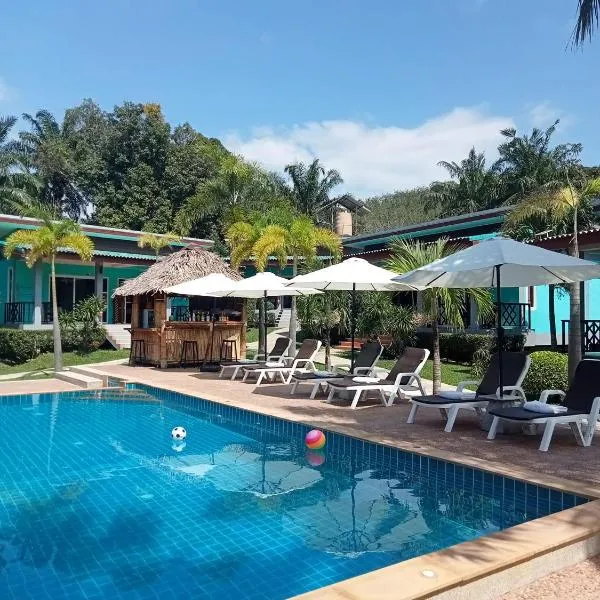 Tum Mai Kaew Lanta Resort, hotel u gradu Ko Lanta