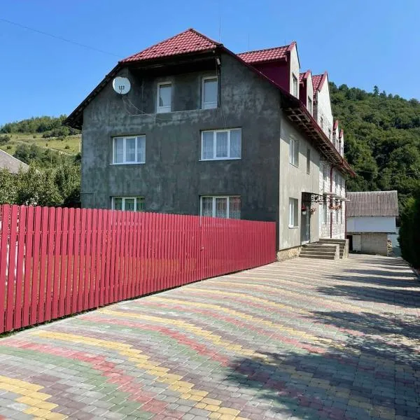 Гостинний Дім, hotel in Huklyvyy