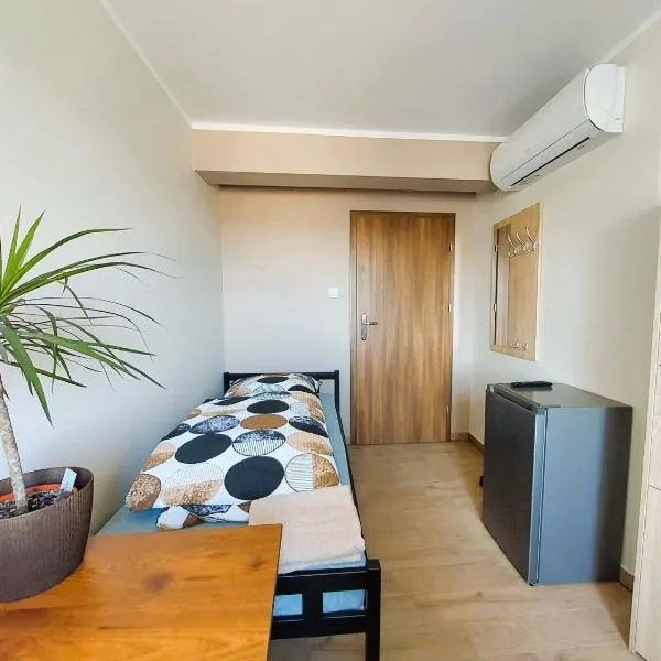 AE Berg, hotel in Ujazd