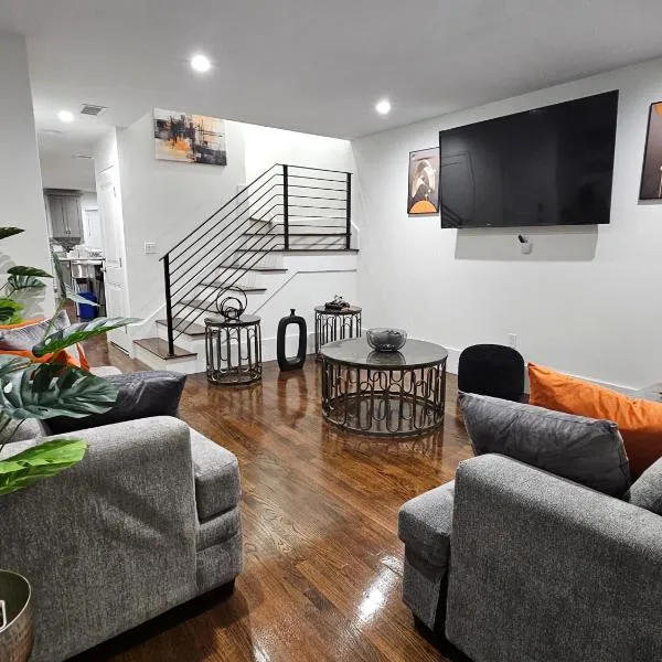 Brand New 4BR House 20Min Downtown Boston, hotel in Boston