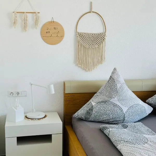 Haus am Wasserturm Gästezimmer in Schorndorf-Schlichten, hotel in Schorndorf