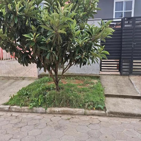 Recanto das gérberas, hotel en Florianópolis