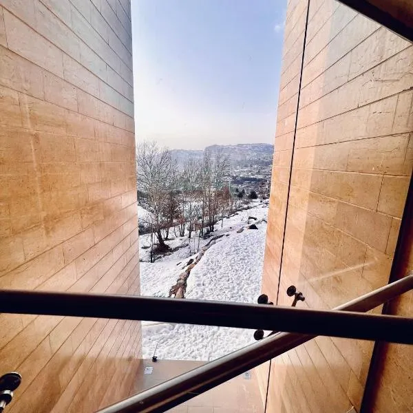 Austria Luxury Apartments, Faraya Hotel, Hotel in Fārayyā