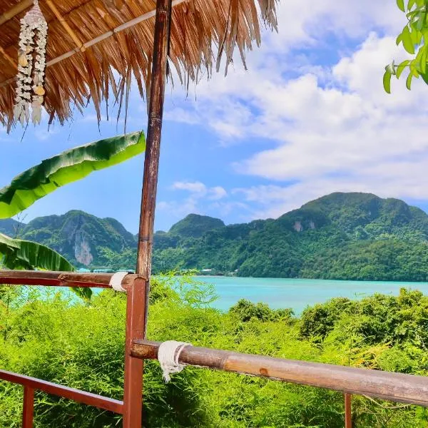 Phi Phi Sea Sky Resort, hotel in Phi Phi Don