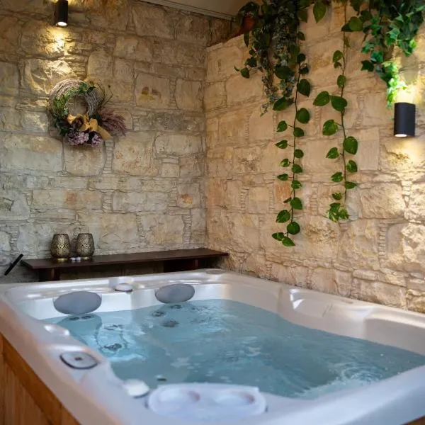 Apanemia Inn Studio, hotel v destinaci Lofou