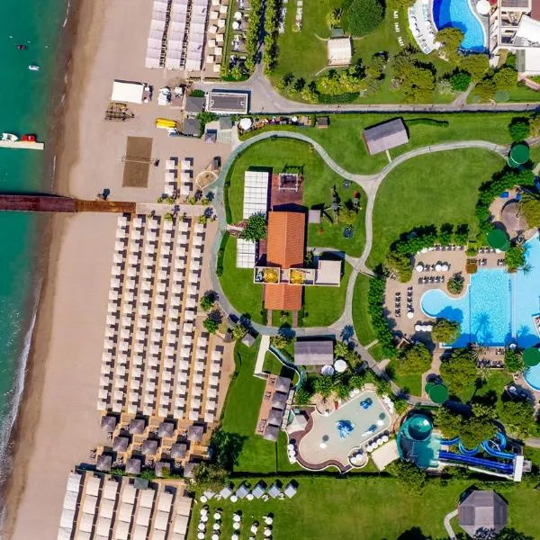 Gloria Verde Resort, hotel en Belek