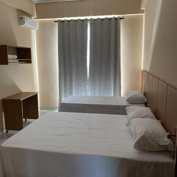 Hotel Primavera Palace, hotel a Salinas