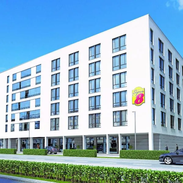 Super 8 by Wyndham Munich City West, hotel in Munich