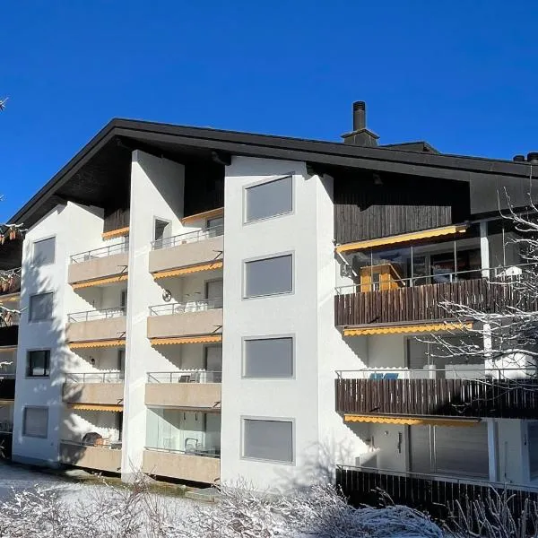 Holiday flat for skiing couples Triangel D - Parpan Lenzerheide, hotelli kohteessa Parpan