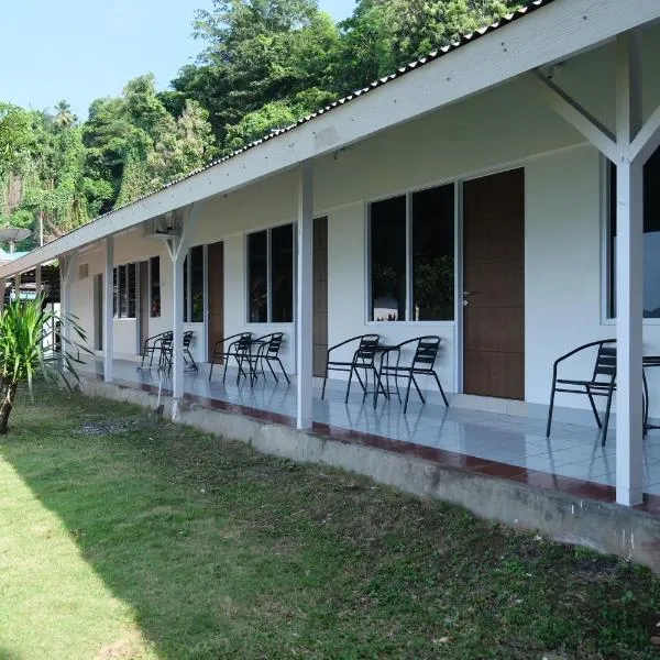 Kaya Kirana Lembeh, ξενοδοχείο σε Airtembago