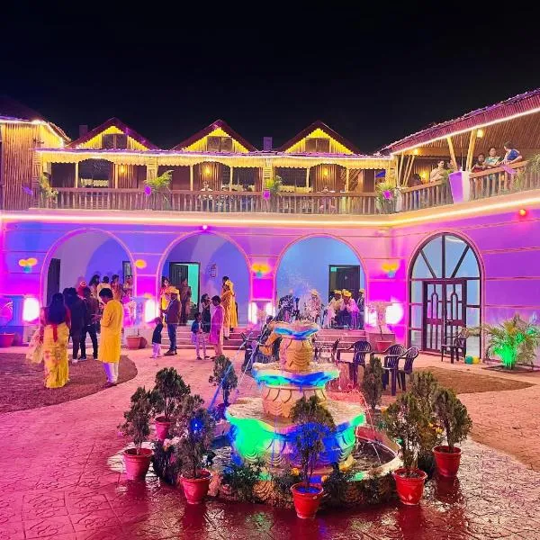 La Pahi Palace- Banquet and Resort, hotel in Sakri