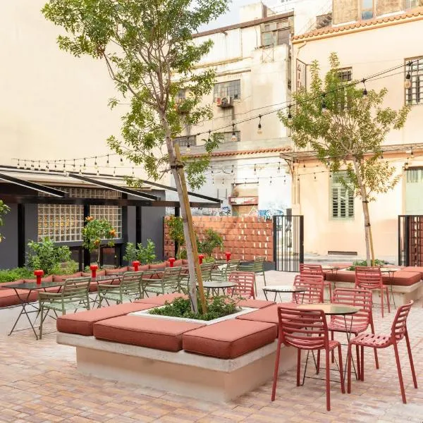 Okupa, hotel en Atenas